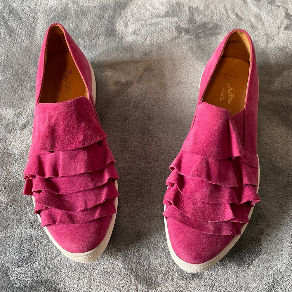 Seychelles Pink Ruffle Flats - Picture 7 of 10
